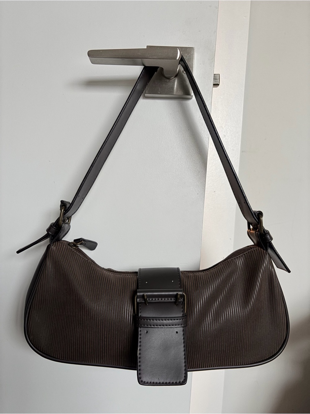 🤎 Handbag Republic Y2K Brown Baguette Shoulder Bag Buckle City Girl Going Out